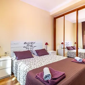 Dream House , Badalona Spagna